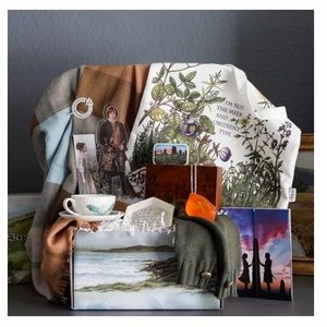 Outlander Sassenach Crate Box